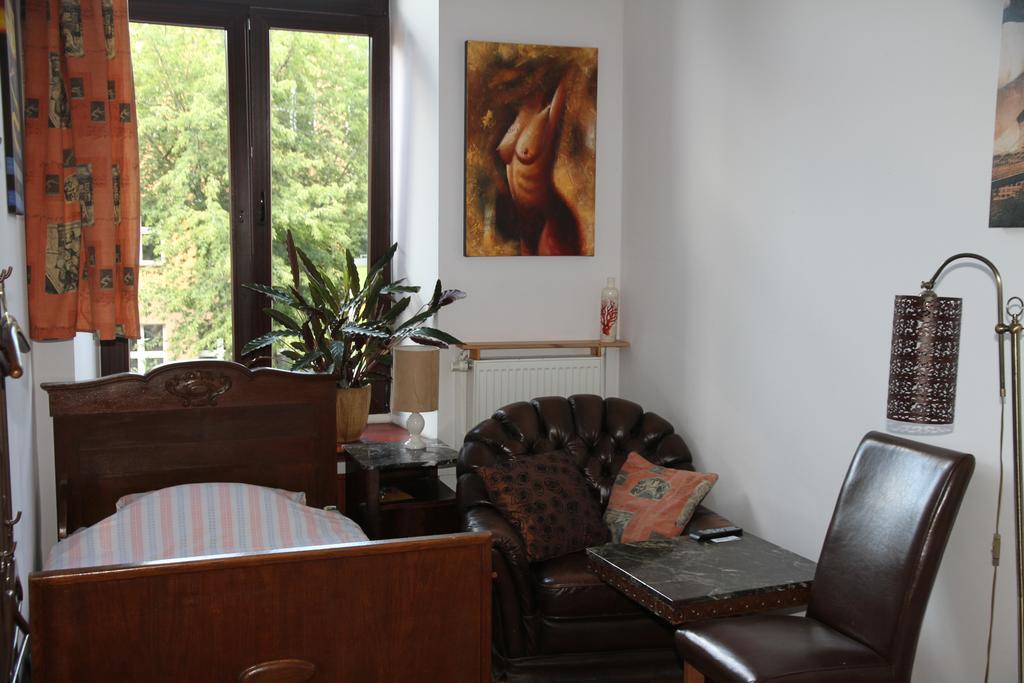 Pokoje Goscinne P.O.W. 17 Lodz  Bilik gambar