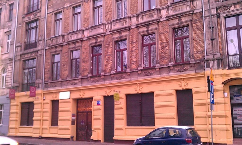 Pokoje Goscinne P.O.W. 17 Lodz  Luaran gambar