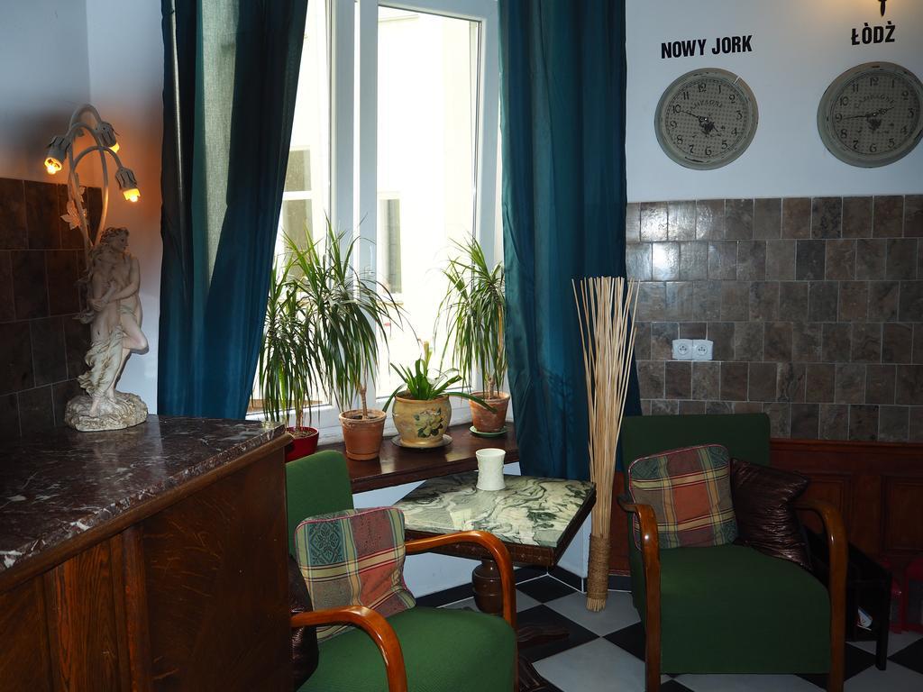 Pokoje Goscinne P.O.W. 17 Lodz  Luaran gambar