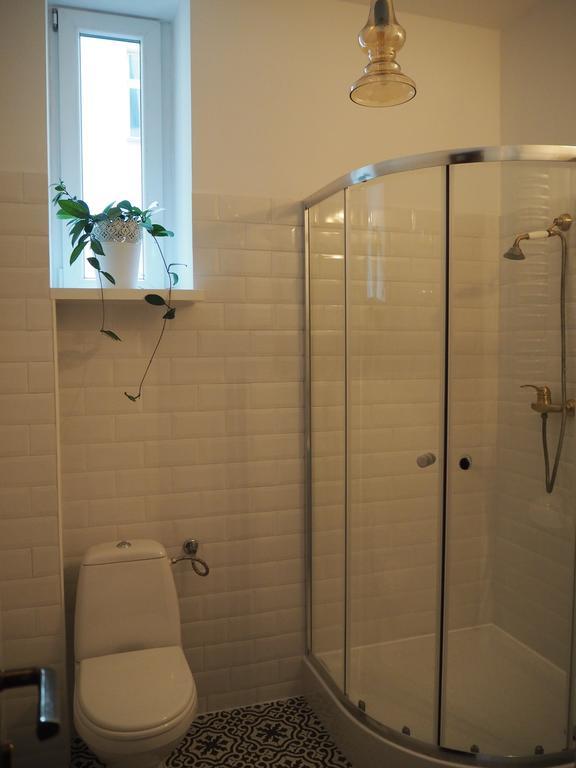 Pokoje Goscinne P.O.W. 17 Lodz  Luaran gambar
